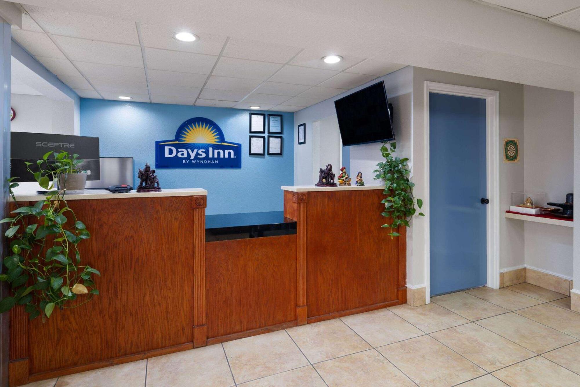 Days-Inn By Wyndham Montgomery I-85 외부 사진
